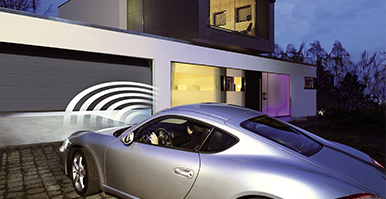 Unsere Mitarbeiter des Tor- und Rollladenbaus Wertsching in Tanna, stehen Ihnen bei Fragen für Rollladen und Sonnenschutz sowie Garagentor-Antriebe jederzeit zur Verfügung.